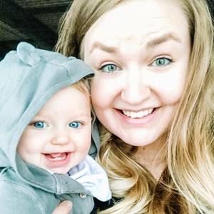 Meet your Posher, Christina